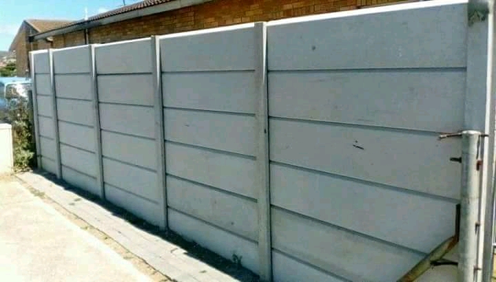 Vibracrete fencing